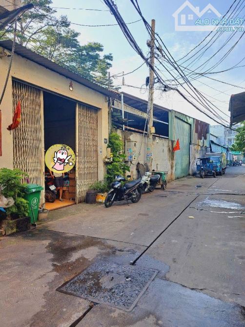 Bán Nhà Cấp 4  Hương Lộ 2, 120m², Vài Bước Ra Mặt Tiền,  Giá Nhỉnh 6 Tỷ