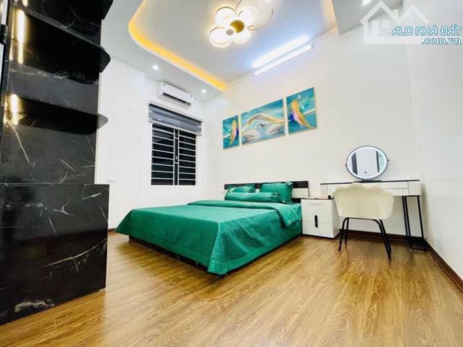 NHÀ ĐẸP NGUYỄN TRÃI-XÂY MỚI 4 TẦNG- TRUNG TÂM QUẬN THANH XUÂN-CÁCH Ô TÔ ĐỖ 200M