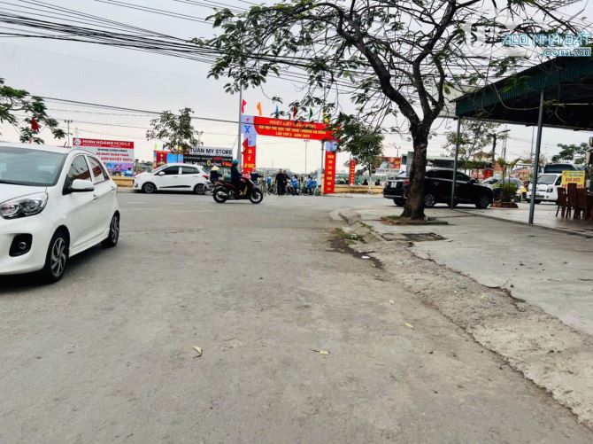 Bán đất 100m2 chung cư Lê Lác ngay cạnh Himlam An Hồng giá chỉ 2 tỷ