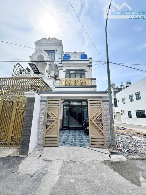 CHỦ GỞI BÁN NHÀ (HOÀN CÔNG) 1TRỆT 1LẦU. DT: 80M2 KDC VIP CỔNG SAU POUCHEN P. HOÁ AN
