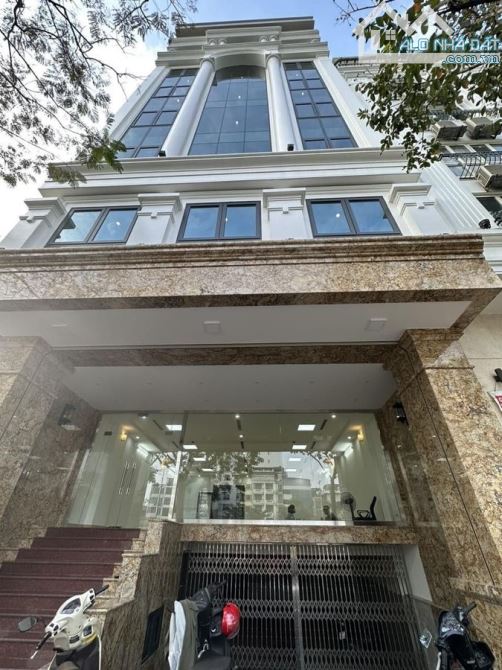 Bán toà Văn phòng mặt phố Khuất Duy Tiến, Thanh Xuân. 125 m2 x 9T x Mt 7.5m. KD cho thuê.