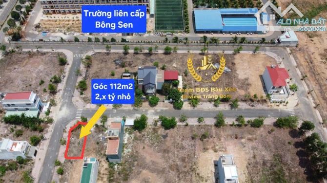 Siêu phẩm góc 112m2, sát Ngô Quyền và trường Bông Sen, ngay cổng sân golf, nhỉnh 2 tỷ chút