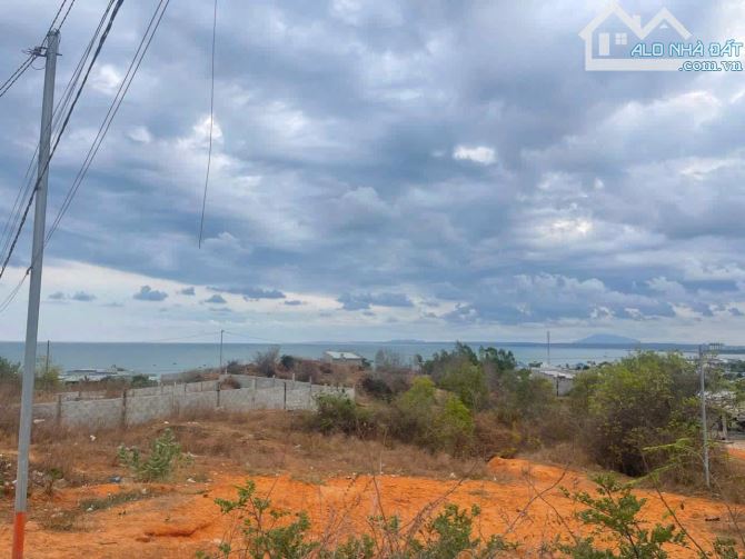 View biển Siêu rẻ - QH thổ cư!!!! Bán 2760m2 đất cln view biển Núi Cố quy hoạch thổ cư giá