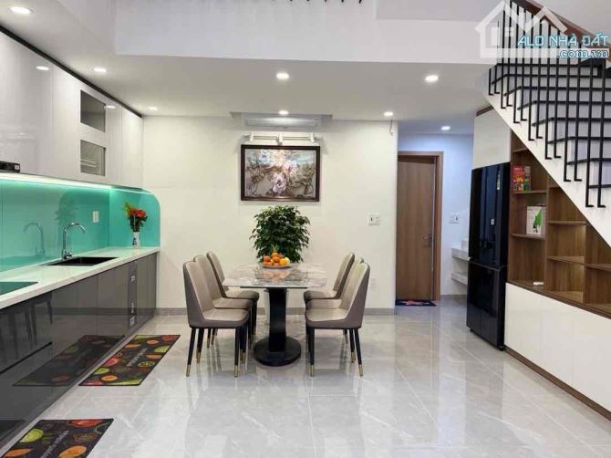 ✅✅✅Bán Nhà 3 tầng đường  nhựa 5m5 Hoà Minh 11- thiết kế cực xinh- vị trí gần biển-6t7