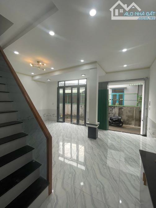 Bán nhà 1T1L gần chợ, trường học, UBND P. Tân Vạn, cách Bùi Hữu Nghĩa khoảng 100m - 1