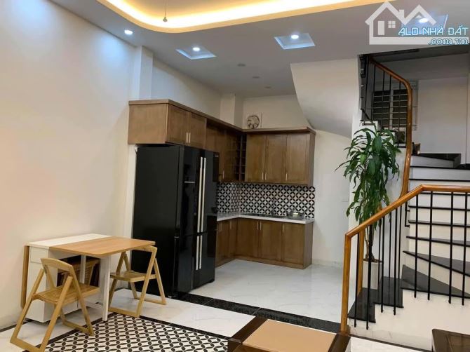 SIÊU PHẨM NHÀ MỚI HỒ TÙNG MẬU 8,3 TỶ 45m 5 TẦNG MT 4,5m FUII NỘI THẤT Ô TÔ ĐỖ CỬA CẦU GIẤY - 1