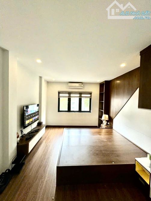 Bán nhà Minh Khai 42m2-4T- ngõ thoáng gần phố giá 5,8Tỷ. - 1