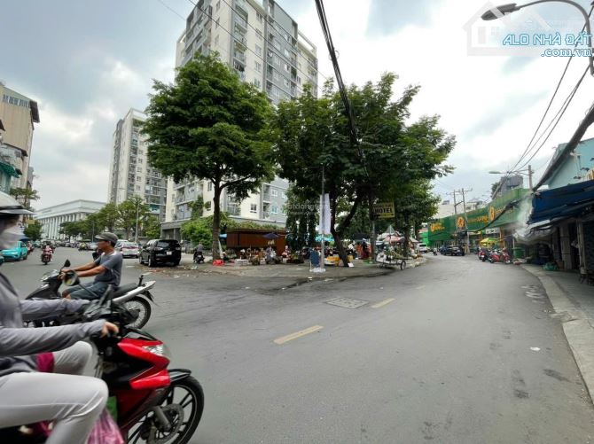 Bán nhà MT Nguyễn Văn Công P3, Dt: 4x15m (60m2), 1 trệt 1 lầu. Giá 9,7 tỷ - 1