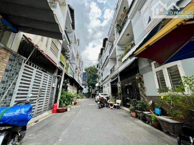 Bình Tân - Nhà hẻm đường số 18B - 2 Lầu ST - Hẻm nội bộ 7m - Sổ hồng riêng - 1