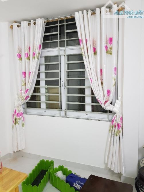 Bán nhà Cô Giang, Quận 1 DT 70m2 5tầng 6tỷ - 1