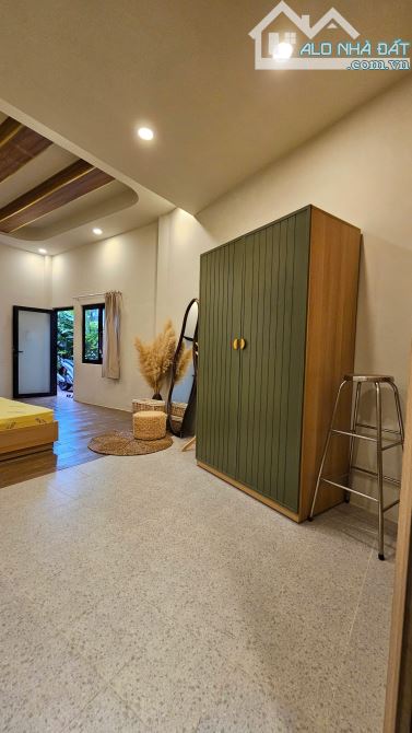 BÁN BIỆT THỰ  home stay  Q4   GIỮA LÒNG SÀI GÒN NGANG 8 X18 CÓ 6 TỶ - 1