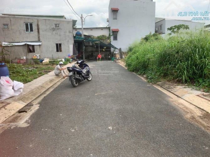 Lô đất 105m2, ngang 4.5m, Nguyễn Xiển, ngay Vinhomes, GPXD 5 tầng, nhỉnh 4 tỷ - 1