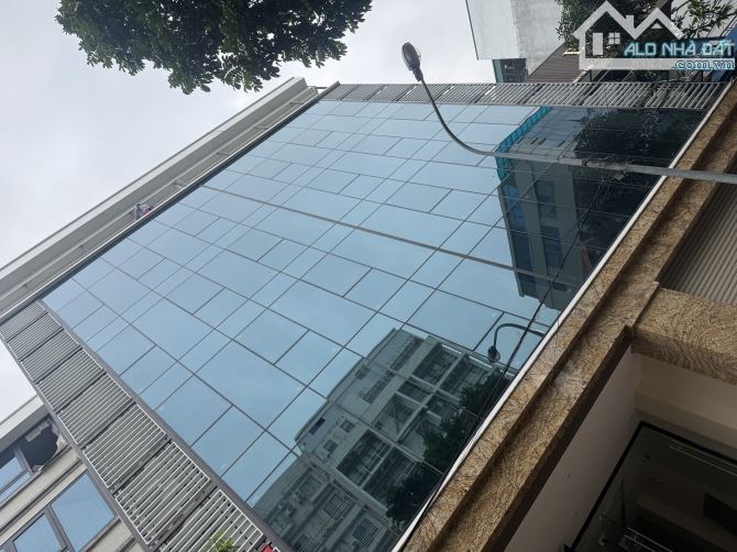 Bán tòa Building mặt phố Trịnh Văn Bô 300m2 , đường 50m - 2