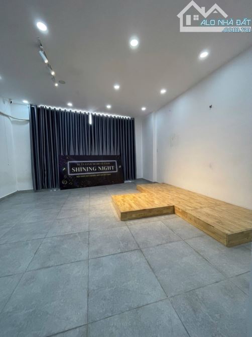 Bán nhà mặt tiền An Dương Vương-ngang 5.5m-thang máy-nhà mới-kinh doanh tấp nập - 2