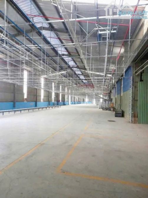 Cho Thuê Xưởng Tân Uyên Bình Dương Tổng diện tích đất 9000m2,Giá thuê 2.6$/m2 hợp đồng 5 - 2