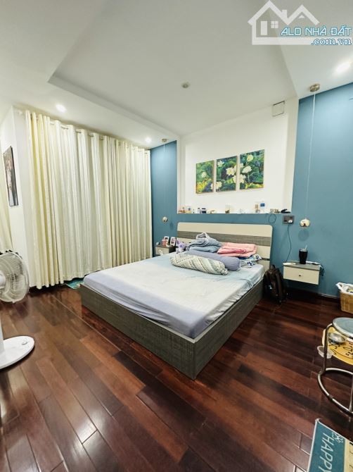 19.5 tỷ nhà đẹp lung linh, 5/7 x14 5 tầng để 2 xe ô tô trong nhà, ÂU Cơ F9 TÂn Bình. - 2