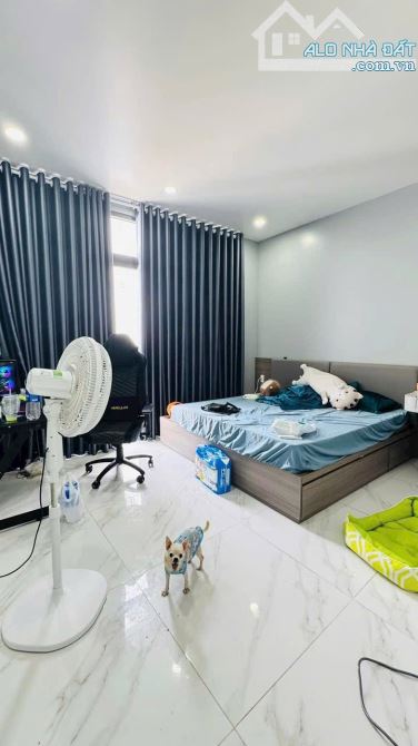 Quận 10-Xe Hơi 7 Chỗ Chạy Thoải Mái-Gần M Tiền-4Tầng BTCT-63M2-4PN-Ngang Lớn-Chỉ 11Ty9 - 2