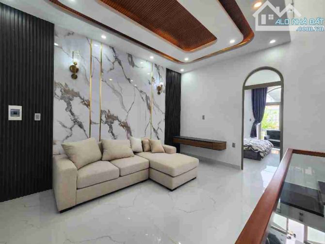 💥 NHÀ ĐẸP 3 TẦNG - PHONG CÁCH BIỆT THỰ - KHU VIP HOÀ XUÂN, ĐÀ NẴNG - 3