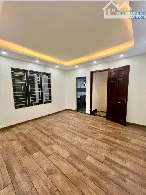 Bán nhà 5 tầng, 31m2 đẹp lòng lạnh phố nghĩa lộ, yên nghĩa hà đông - 3