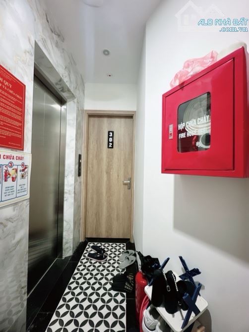 BÁN TOÀ NHÀ DỊCH VỤ DÒNG TIỀN 65 TRIỆU/ THÁNG - THANG MÁY. DT 50m2*7T. GIÁ NHỈNH 12 TỶ. - 3