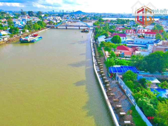 Nhà bán mặt tiền đường Nguyễn Thành Phương mặt hậu view sông Đồng Nai  694m2 giá 48 tỷ - 3