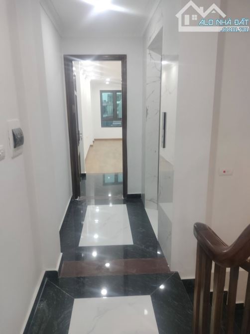 SIÊU PHẨM NGỌC HỒI 57M2 - MẶT CHỢ - Ô TÔ TRÁNH - THANG MÁY - KINH DOANH VIP - 10.25 TỶ - 3