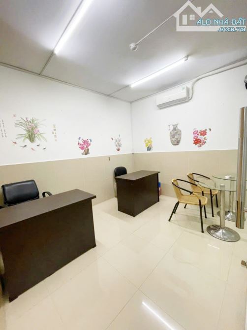 Văn phòng Bình Thạnh giá rẻ có sẵn nội thất,phòng họp, lễ tân - 4