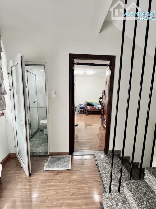 Bán nhà góc 3 tầng, 6m x 15m, nở hậu, hẻm xe hơi, gần ủy ban quận, phường 10, Gò Vấp - 4