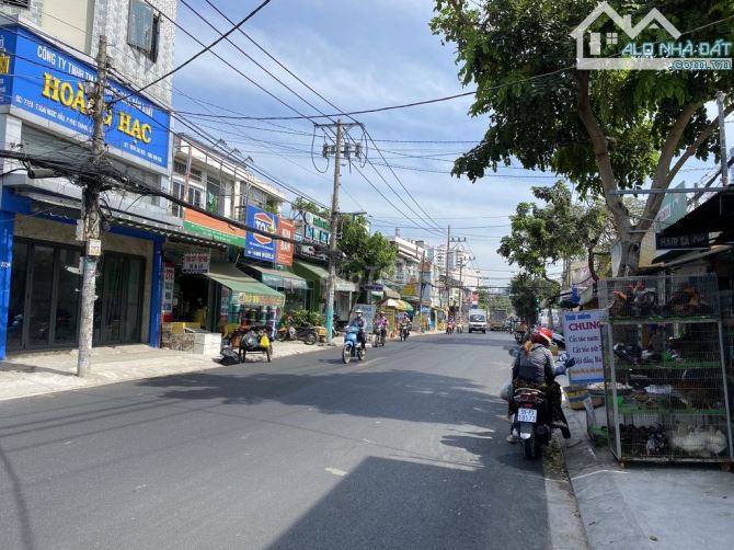 Bán góc 2MT Thoại Ngọc Hầu, Tân Phú – DT: 6 x 40m nở hậu 8m , DTCN: 282 m2 GIÁ 23,8 TỶ - 4