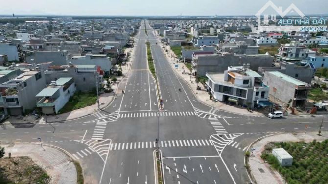 LÔ ĐẤT ĐẸP KINH DOANH BUÔN BÁN NGAY TÁI ĐỊNH CƯ SÂN BAY , 125M2 GIÁ 2TỶ2 - 3