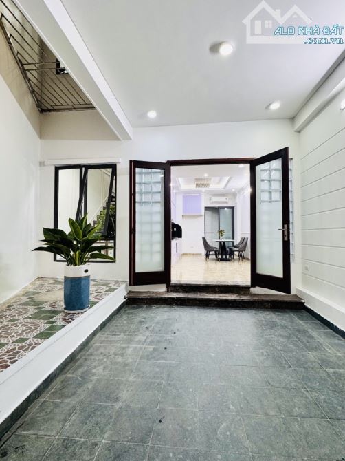 BÁN NHÀ DOÃN KẾ THIỆN- Ô TÔ TRÁNH, VỈA HÈ- 74M2, 5 TẦNG_ GIÁ 15.5 TỶ - 4