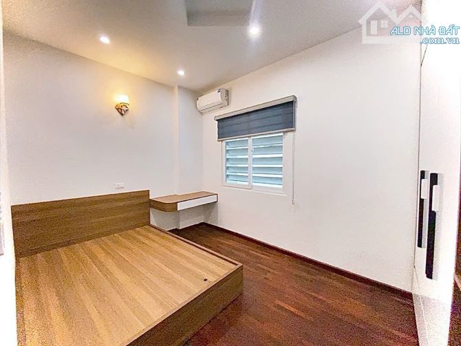 [CHÍNH CHỦ BÁN GẤP]_Bán nhà Lê Trọng Tấn_Thoáng trước sau_Ô tô đỗ cửa_43 m2_7 tỷ 95 - 5