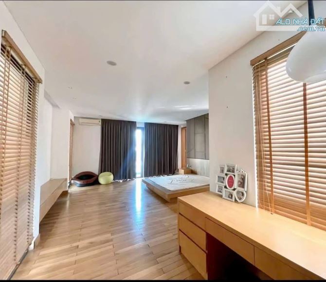 Chủ gửi. Biệt Thự sân vườn Góc 2 mặt tiền, Cồn Khương, thích hợp cho giới thượng lưu. - 9