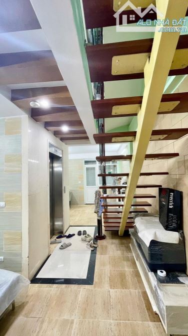 CẦU GIẤY 65M2 THANG MÁY 6 TẦNG, PHÂN LÔ, Ô TÔ TRÁNH, VỈA HÈ, GIÁ HƠN 19 tỷ - 6
