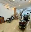 Ô TÔ ĐỖ CỔNG - BA BƯỚC RA PHỐ - HIẾM - FULL NỘI THẤT - Ở NGAY