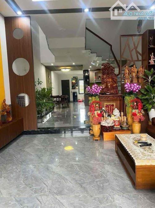 🏡 BÁN NHÀ 3 TẦNG – BỜ QUAN 10, HÒA QUÝ, NGŨ HÀNH SƠN – KHU VIP, GẦN SÔNG!