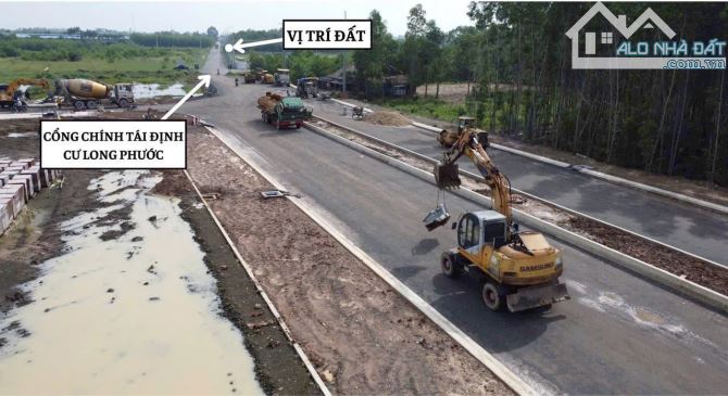 Cần bán lô đất 3.100m2 vuông vức, ngang đến 24m ngay cổng khu TĐC Long Phước