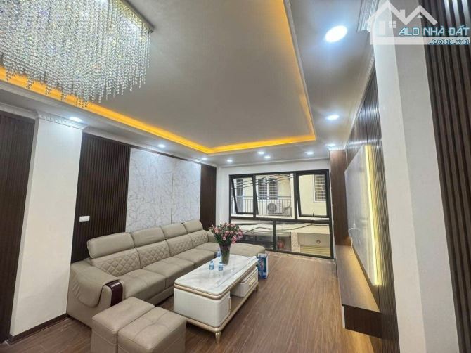 PHAN KẾ BÍNH - ĐÀO TẤN - BA ĐÌNH - 50M2 - 7 TẦNG THANG MÁY - MẶT NGÕ  - NHỈNH 17 TỶ