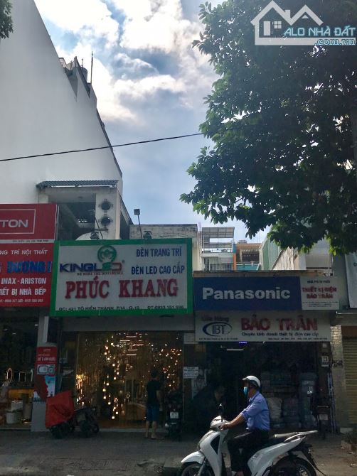 Bán nhà 2 mặt tiền trước sau đường Tô Hiến Thành. DT: 4*39M. GPXD: Hầm - 6 tầng