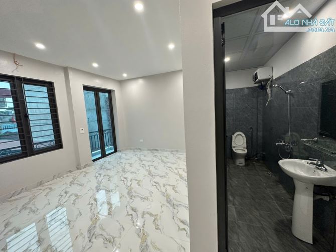 🗣️💦Bán Nhà 3 Tầng Mới Xây L2 Đấu Mã, Phường Thị Cầu, Mt 10m Dt 120m2, Hướng ĐN, Giá 3.9x