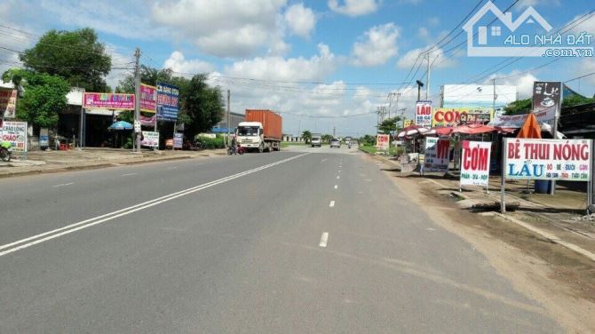 Cần tiền kinh doanh bán nhanh lô đất thổ cư gần Quốc lộ 14, KCN Đồng Phú, đường ô tô