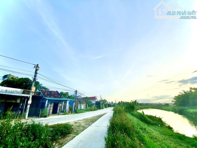 Bán đất Ninh Hoà view sông Dinh Ninh Phú có sẵn nhà cấp 4 giá 2,1 tỷ