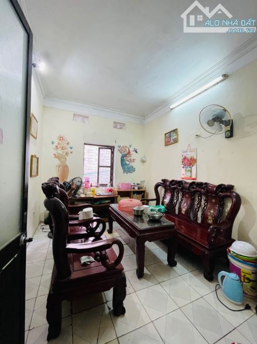 Mặt Ngõ Rộng - Ô Tô Tránh - Kinh Doanh Đỉnh, phố Giáp Nhị ,dt: 74m,mt: 5,1m, 4 tầng