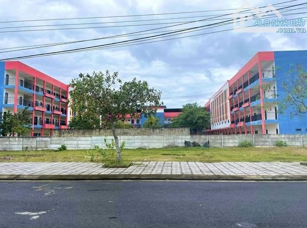 Lô đất Ngay trường Quốc Tế ACADEMY – 170m2 – 1 tỷ xx