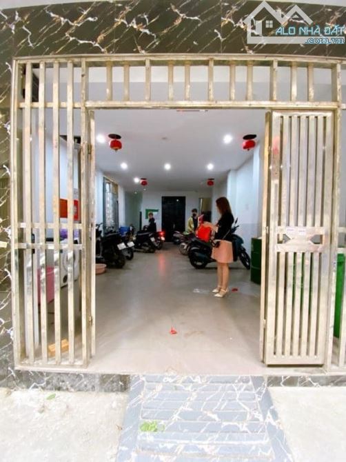 Bán Tòa CCMN Đường Lê Đức THọ,Mỹ Đình,DT 127m2, 5 Tầng,18 Phòng Khép Kín,Giá 19 tỷ