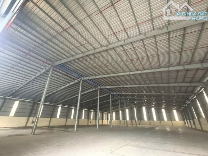 Cho thuê kho 3800m2 ngay khu Sóng Thần,Bình Dương - 1