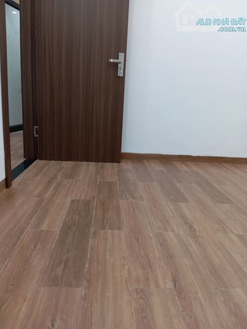 Bán nhà Tân Hội Đan Phượng 50 m2, 5 tầng, giá 6 tỷ, hàng xóm Vincom. - 3