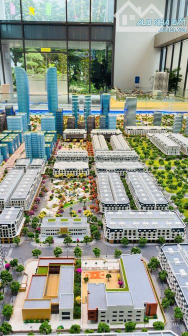 NHÀ MẶT TIỀN VIEW BIỂN ĐẸP GIÁ TỐT NHẤT ĐẦU TƯ - 1