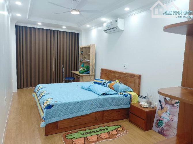 Bán Nhà: Ngọc Hồi,cách bx Nước ngầm 2km,40m2 7 tầng, oto tải đỗ cửa,Kinh doanh. hơn 12 tỷ - 1