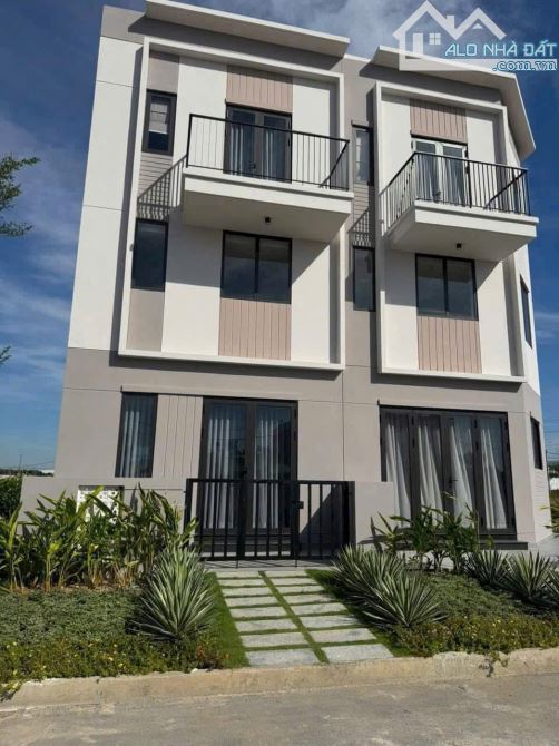 Bán nhà ở xã hội ngay Phường Hòa Phú, TP Thủ Dầu Một, Bình Dương ,chỉ 750Tr - 1